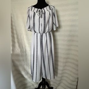 Bailey Blue On Off Shoulder black and white Cropped Wide Leg Jumper SZ -XL